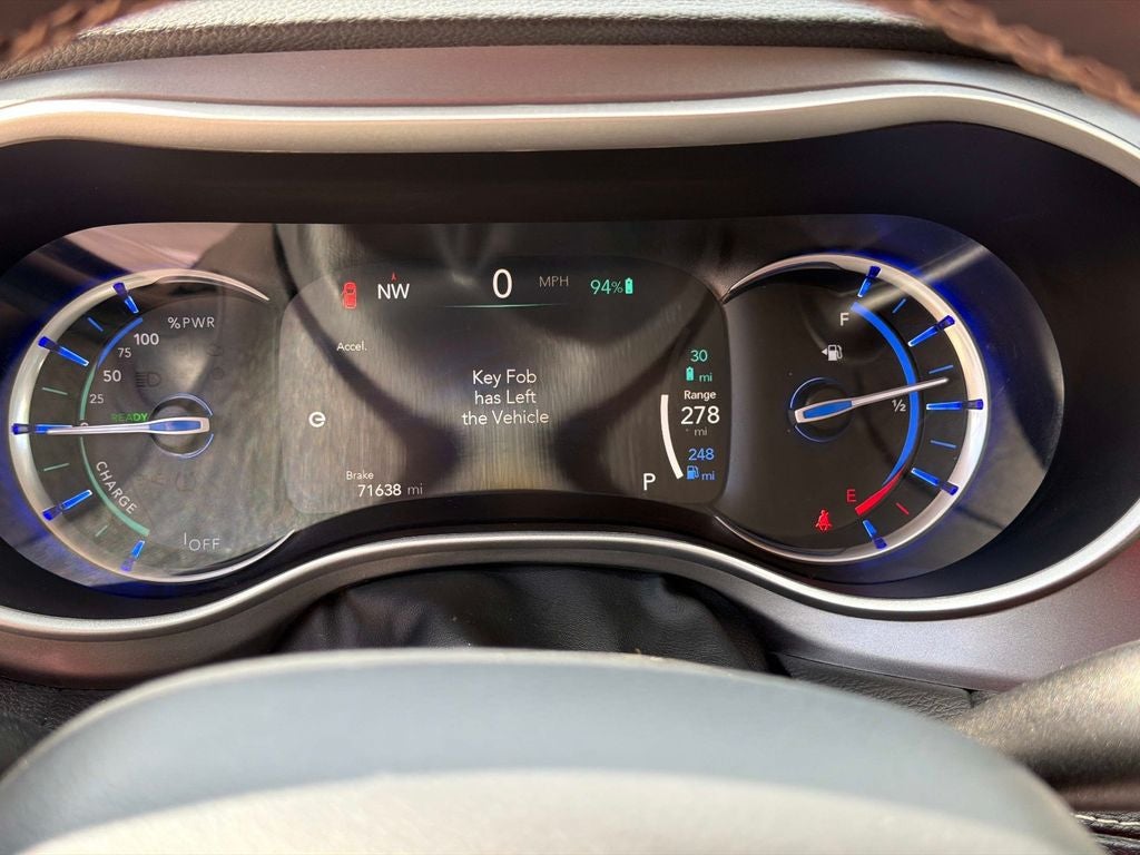 2022 Chrysler Pacifica Hybrid Touring L