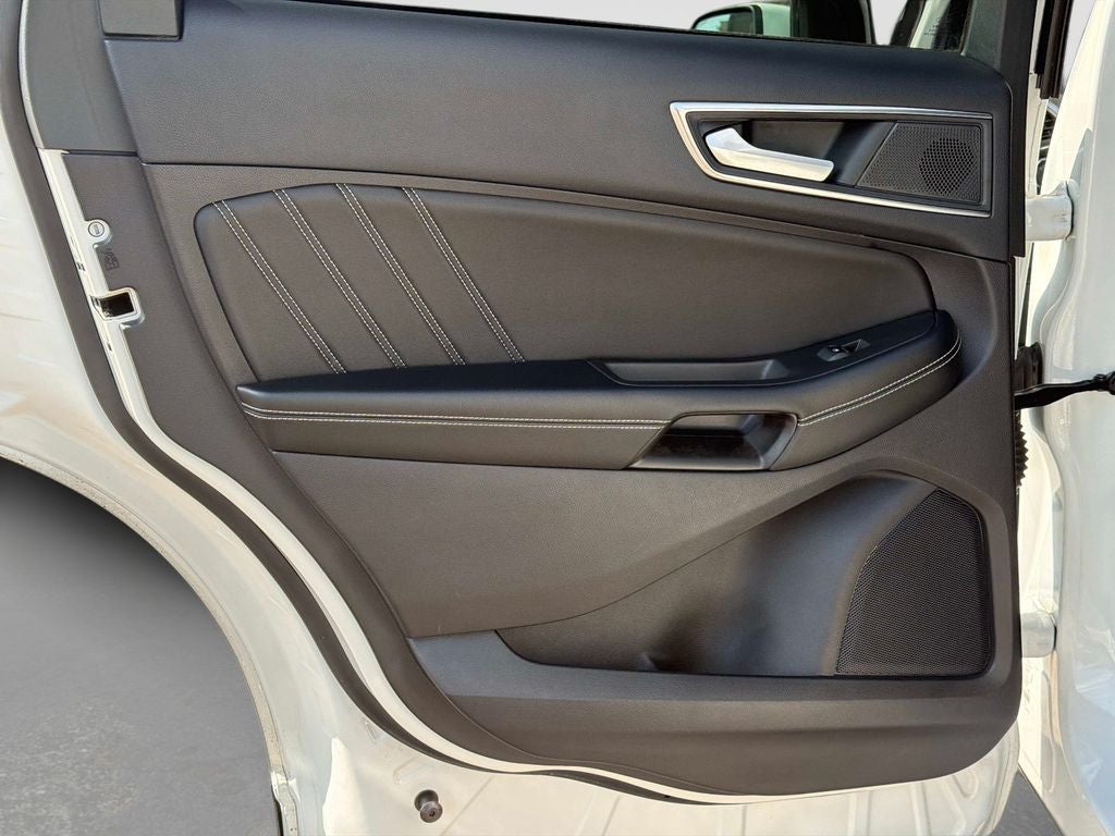 2022 Ford Edge ST
