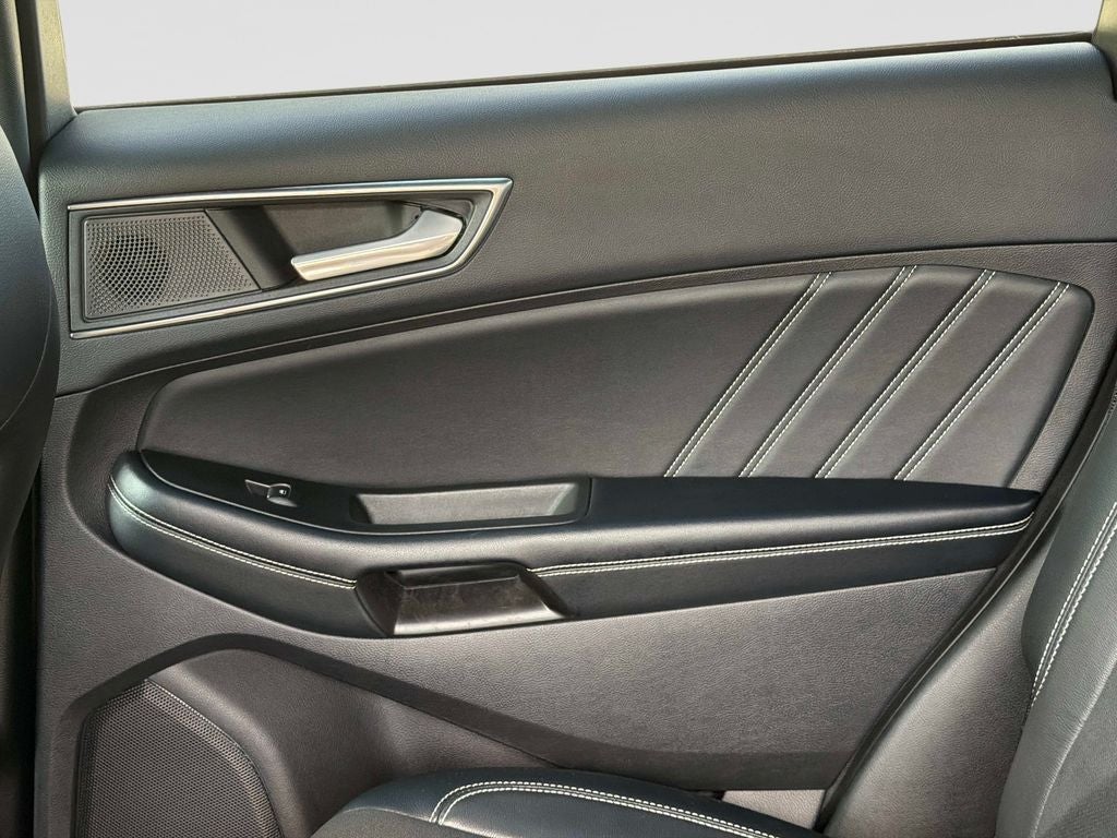 2022 Ford Edge ST
