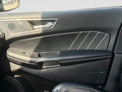 2022 Ford Edge ST
