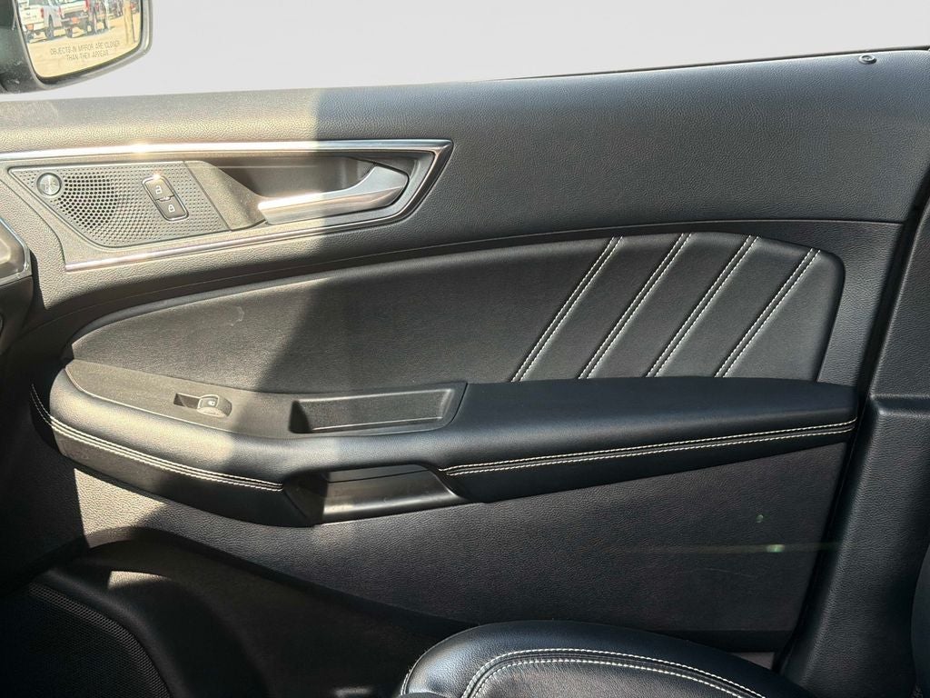 2022 Ford Edge ST