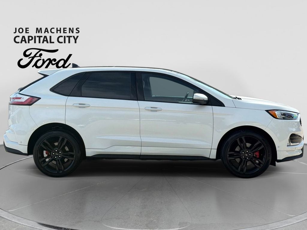 2022 Ford Edge ST