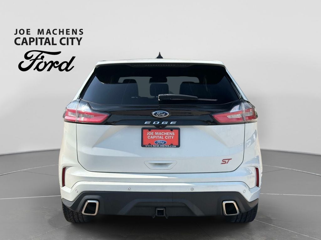 2022 Ford Edge ST