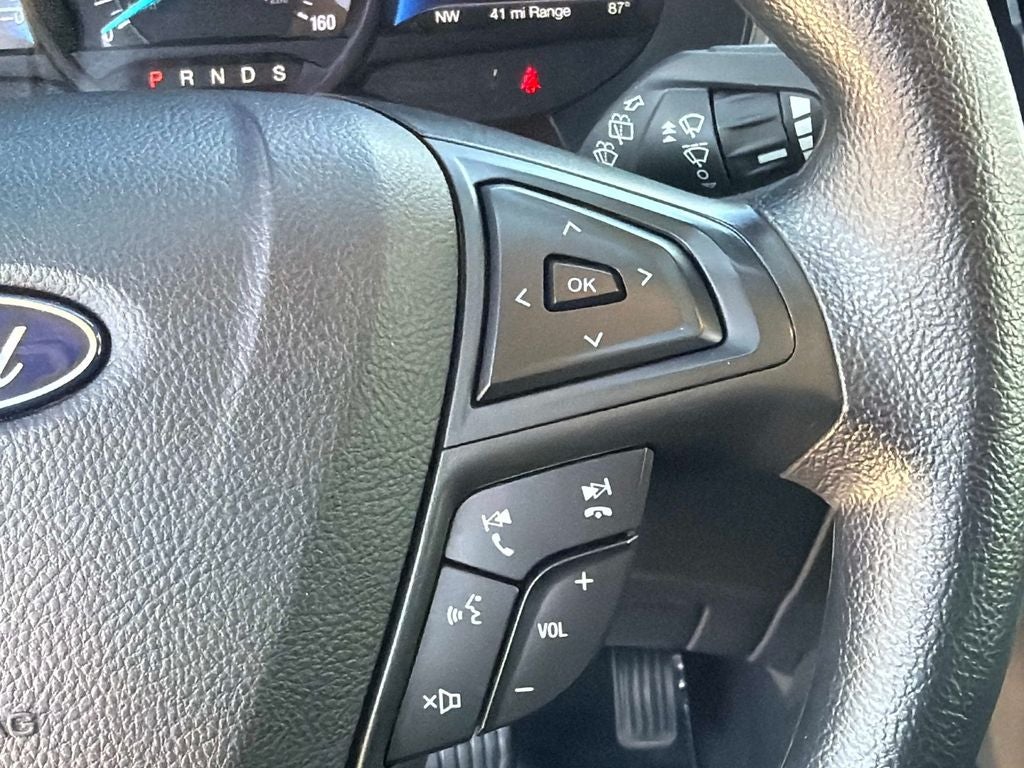 2022 Ford Edge SE