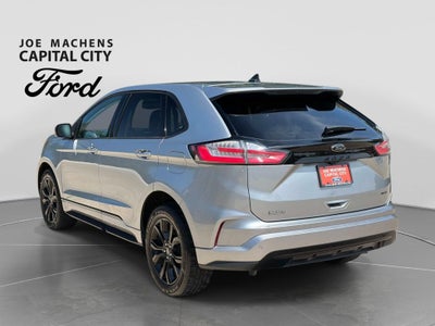 2022 Ford Edge SE