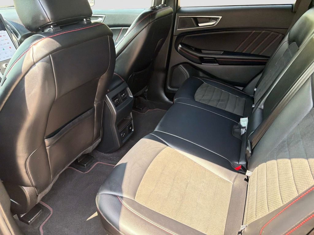2022 Ford Edge ST Line