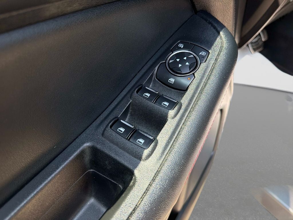 2022 Ford Edge ST Line