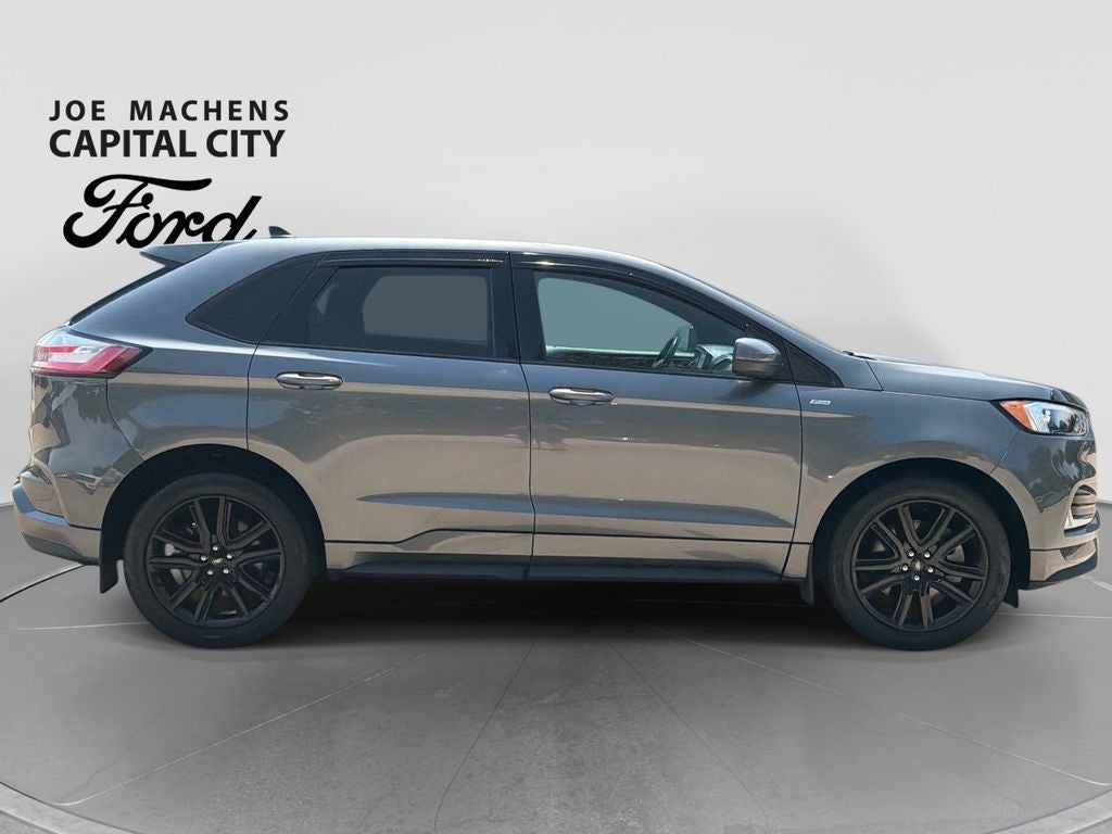 2022 Ford Edge ST Line