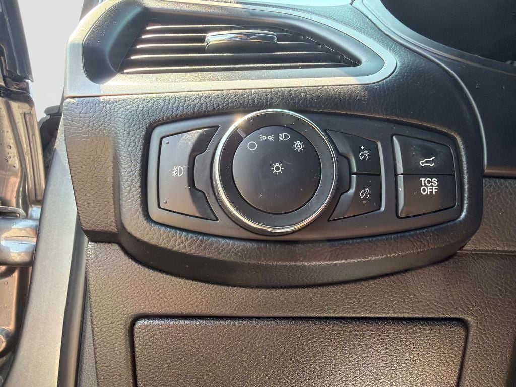 2022 Ford Edge ST Line