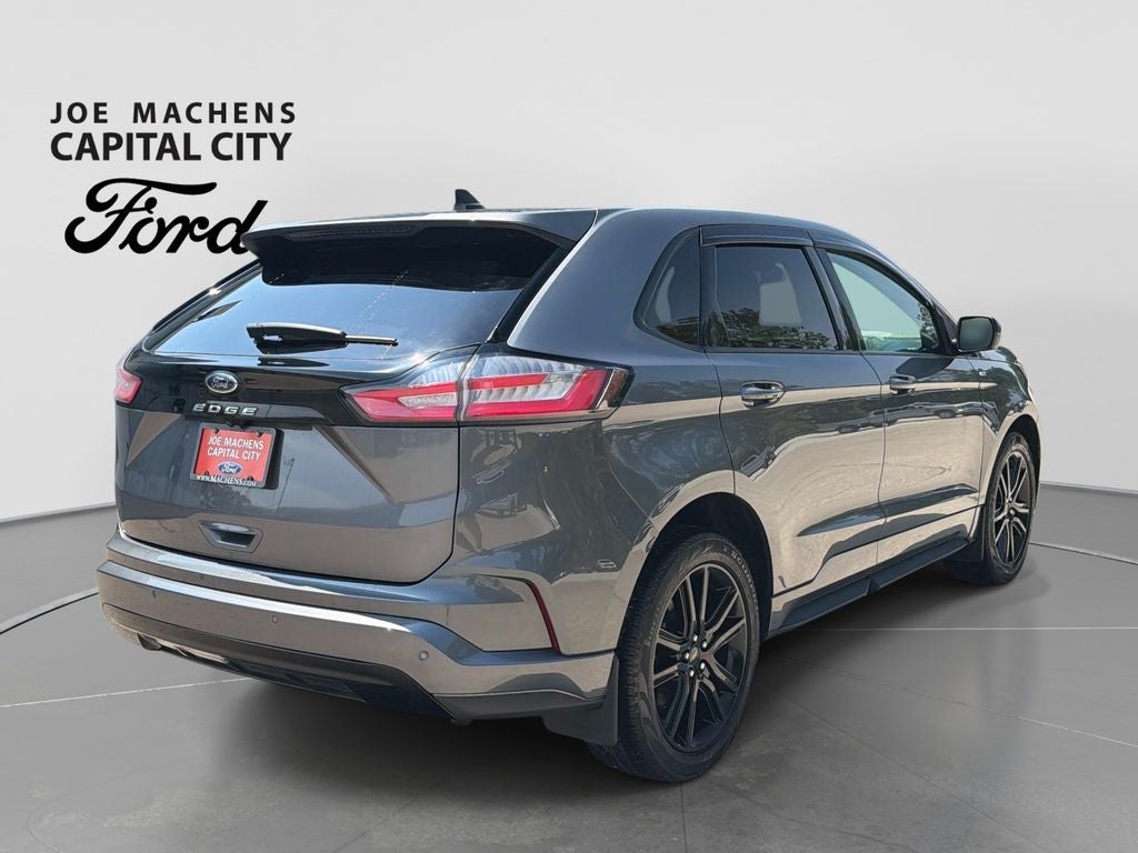 2022 Ford Edge ST Line