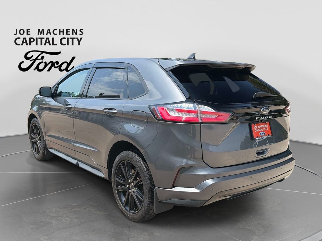 2022 Ford Edge ST Line