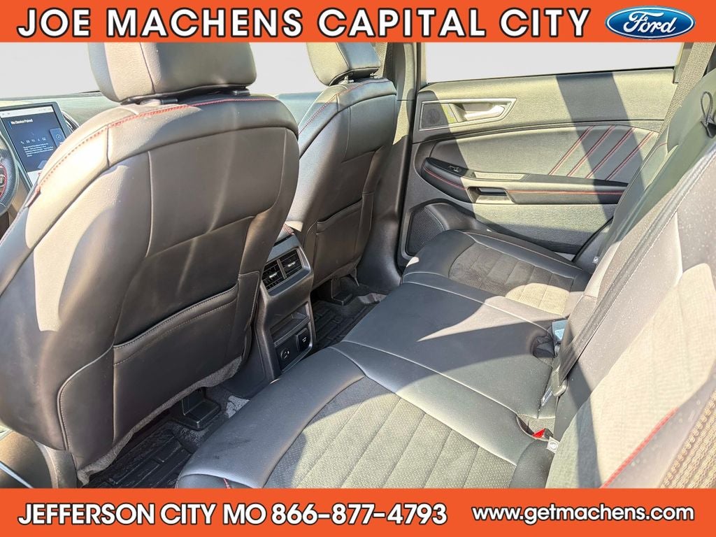 2022 Ford Edge ST Line