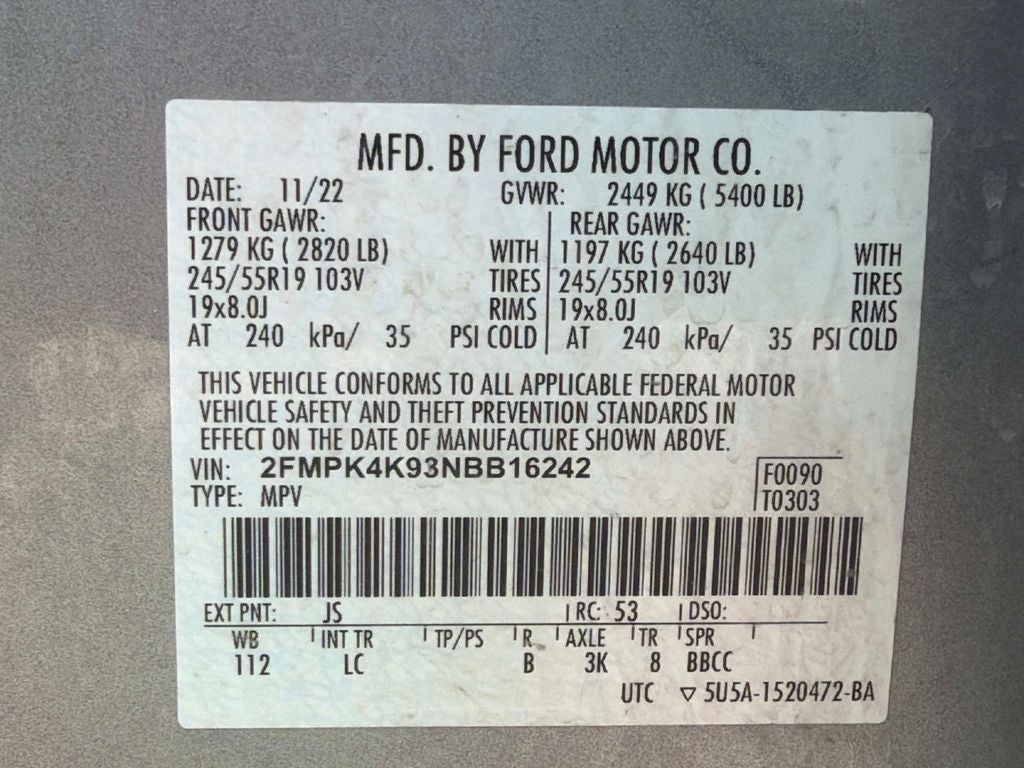 2022 Ford Edge Titanium