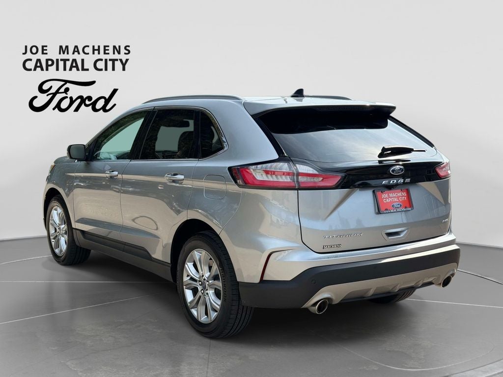 2022 Ford Edge Titanium