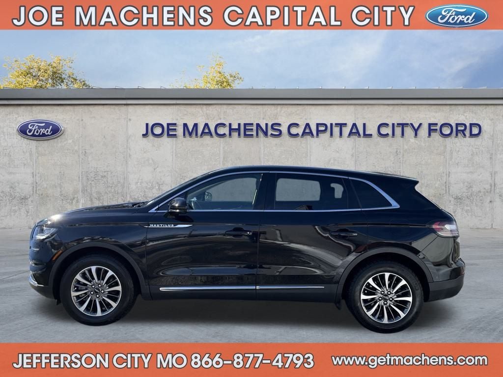 2022 Lincoln Nautilus Standard