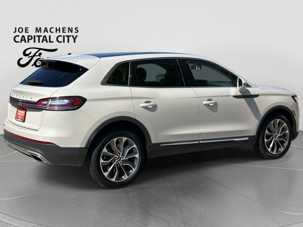 2022 Lincoln Nautilus Reserve
