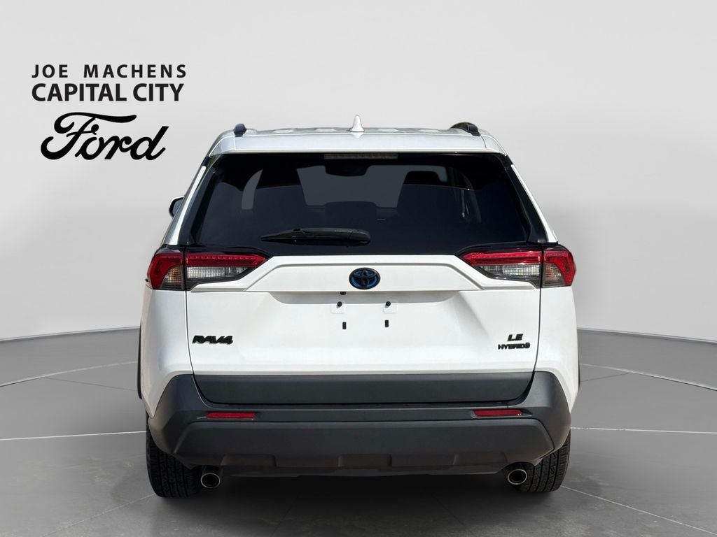 2022 Toyota RAV4 Hybrid LE