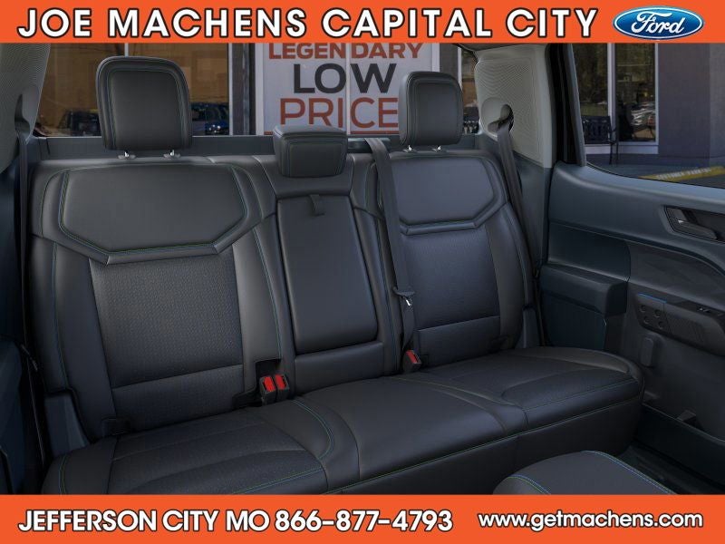 2026 Ford Maverick Lobo Standard