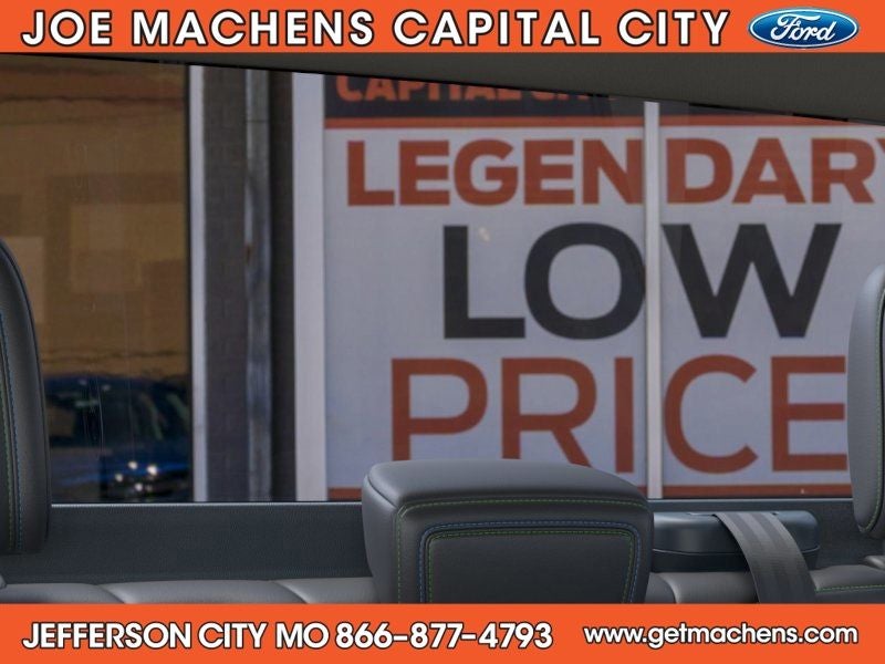 2025 Ford Maverick Lobo Standard