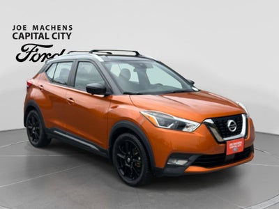 2020 Nissan Kicks SR