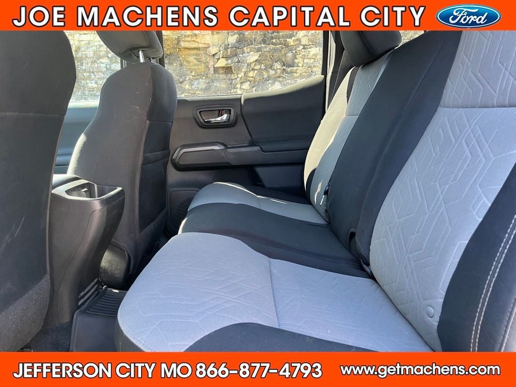 2022 Toyota Tacoma TRD Off-Road V6