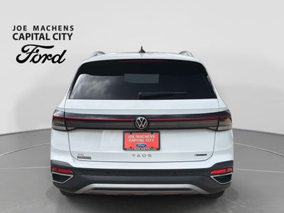 2025 Volkswagen Taos 1.5T SE