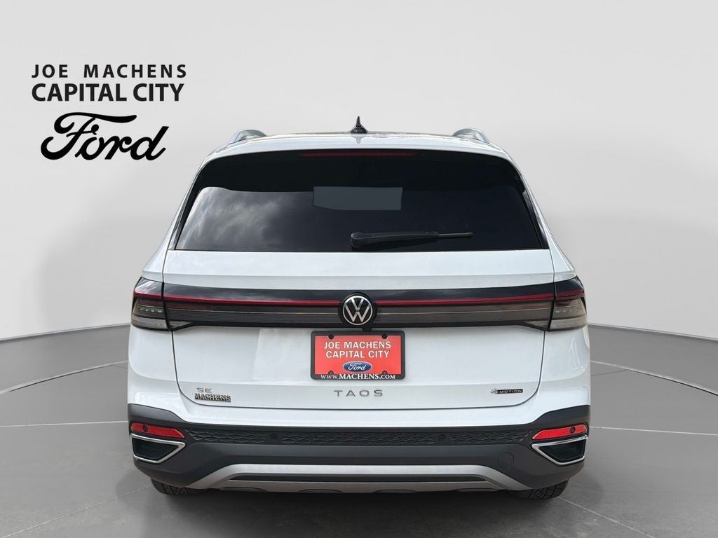 2025 Volkswagen Taos 1.5T SE