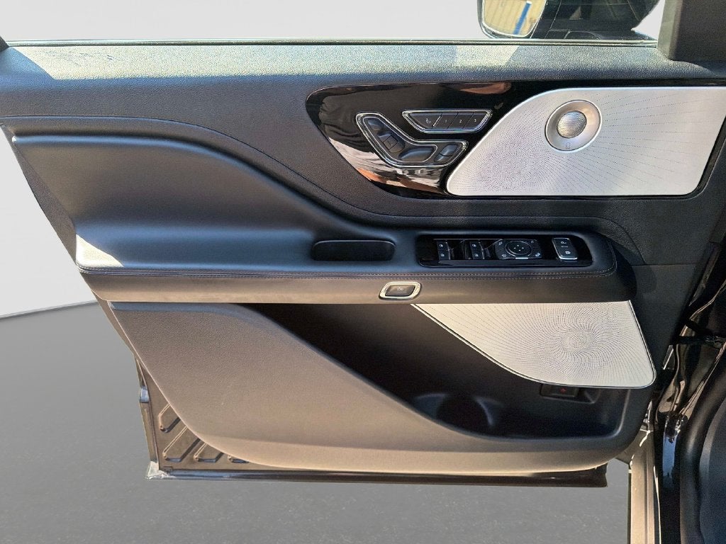 2025 Lincoln Aviator Reserve Premium