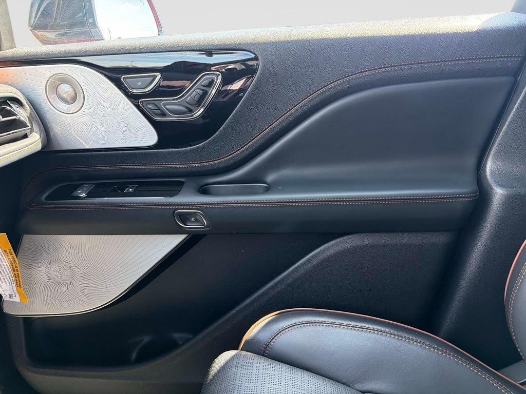 2025 Lincoln Aviator Black Label