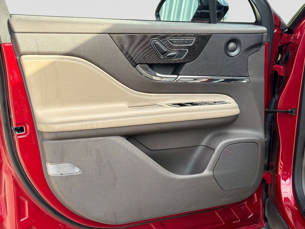 2023 Lincoln Corsair Standard III