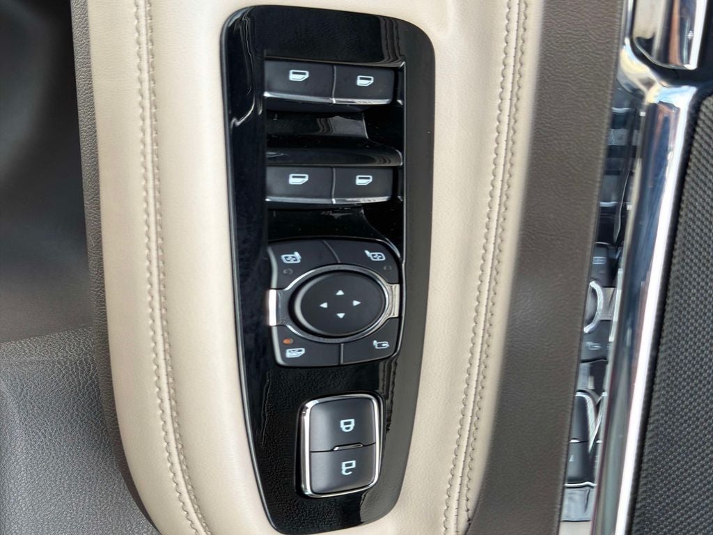 2023 Lincoln Corsair Standard III