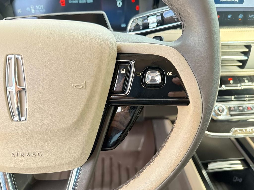 2023 Lincoln Corsair Standard III