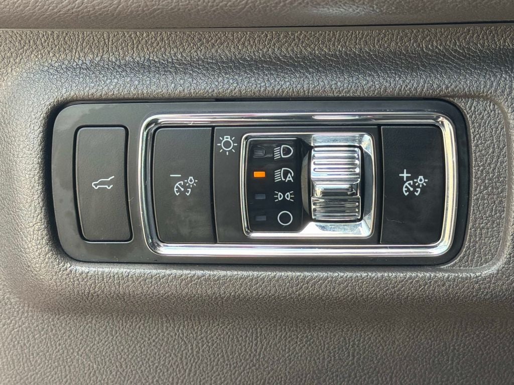 2023 Lincoln Corsair Standard III