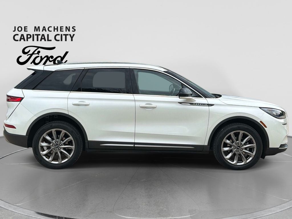 2022 Lincoln Corsair Standard