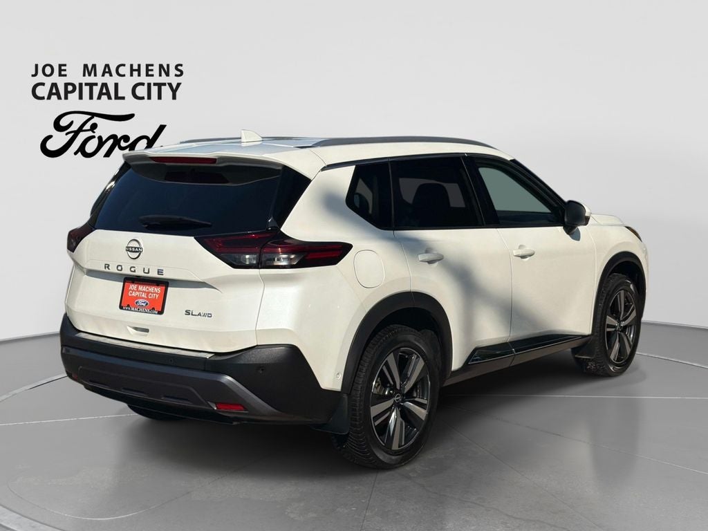 2023 Nissan Rogue SL