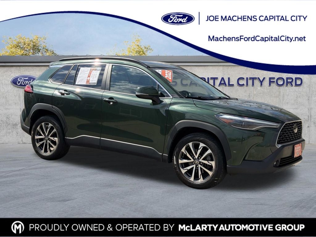 2023 Toyota Corolla Cross XLE