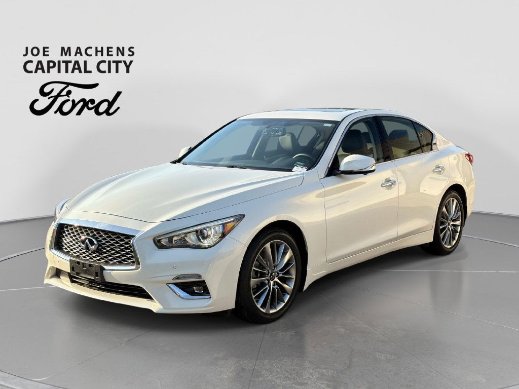 2023 INFINITI Q50 LUXE