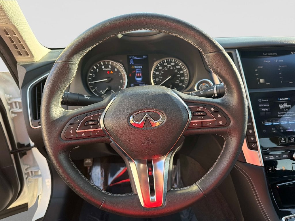 2023 INFINITI Q50 LUXE