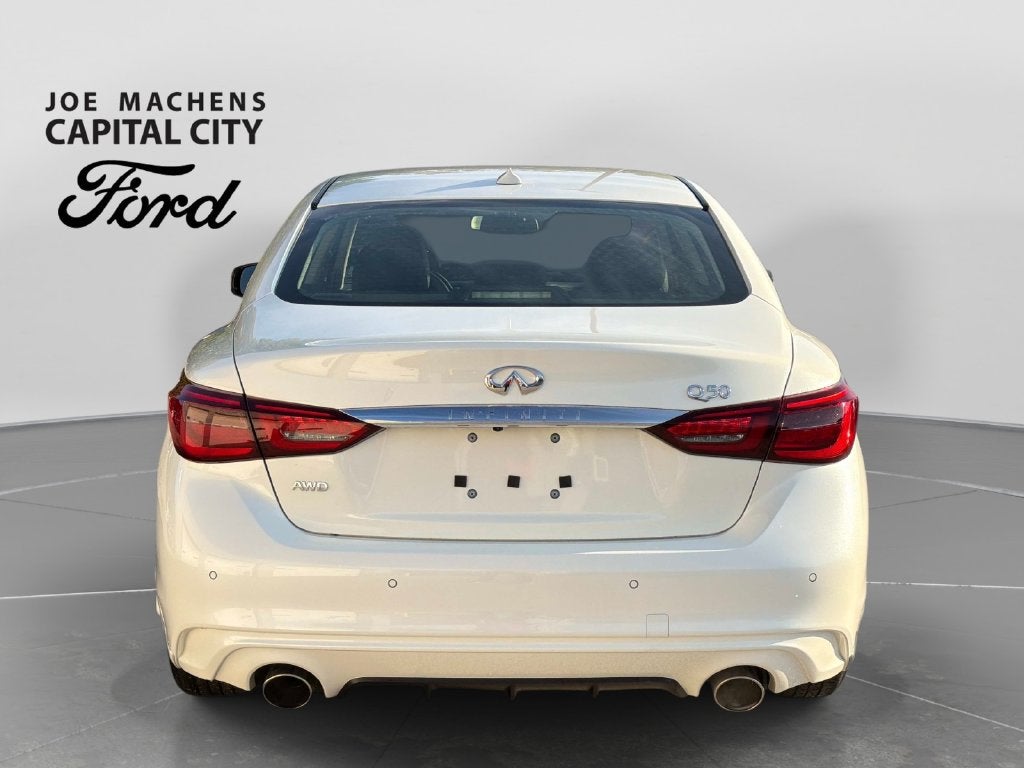 2023 INFINITI Q50 LUXE