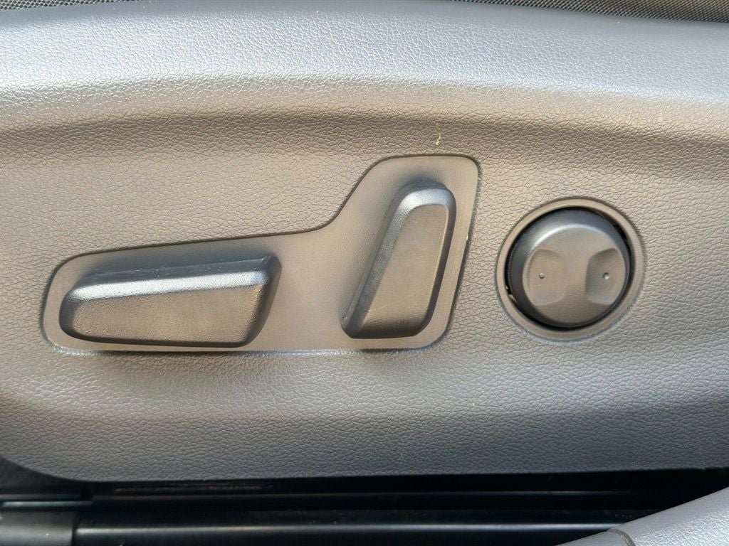 2022 Hyundai Ioniq Hybrid Limited