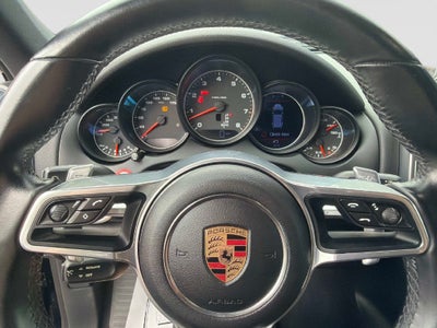 2018 Porsche Cayenne Platinum Edition