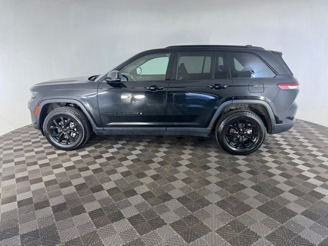 2024 Jeep Grand Cherokee Altitude