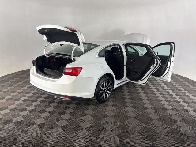 2023 Chevrolet Malibu RS