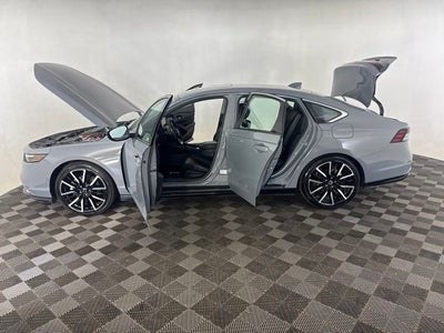 2023 Honda Accord Hybrid Touring