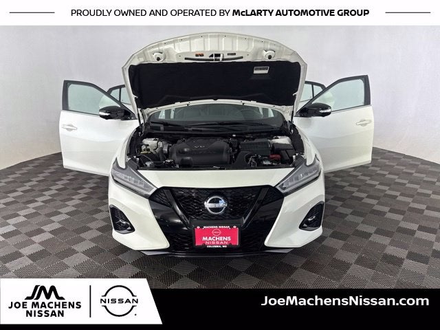 2023 Nissan Maxima SR