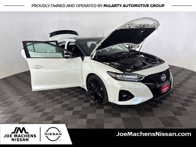 2023 Nissan Maxima SR