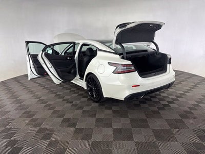 2023 Nissan Maxima SR