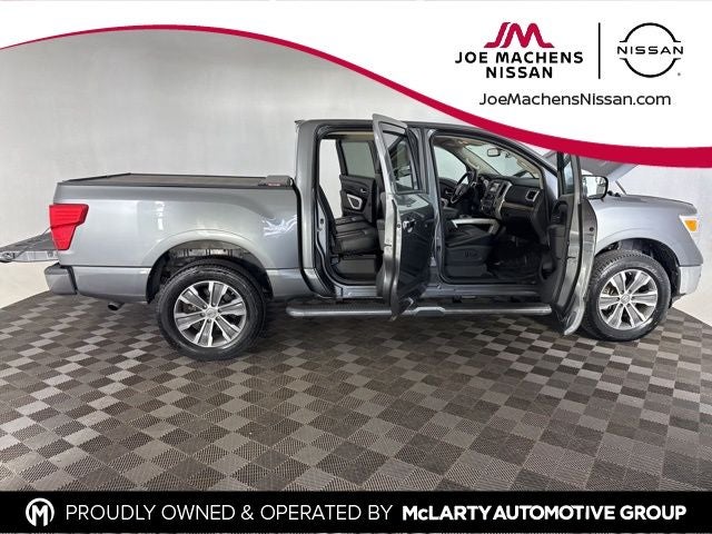 2018 Nissan Titan SL