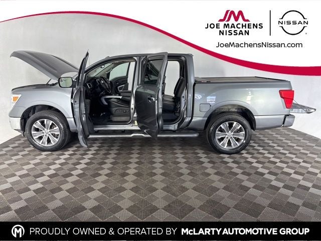 2018 Nissan Titan SL