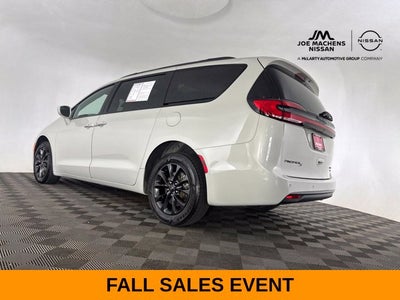 2021 Chrysler Pacifica Limited